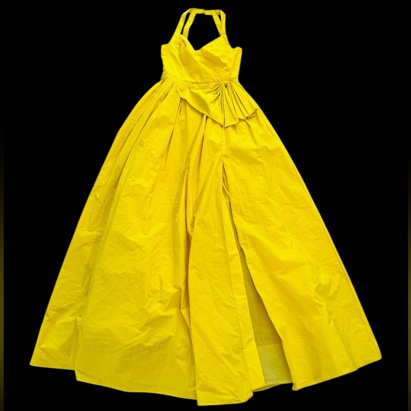 MARCHESA**Elegant Yellow Ball Gown Evening Dress***US 6***$995 - Picture 1 of 8